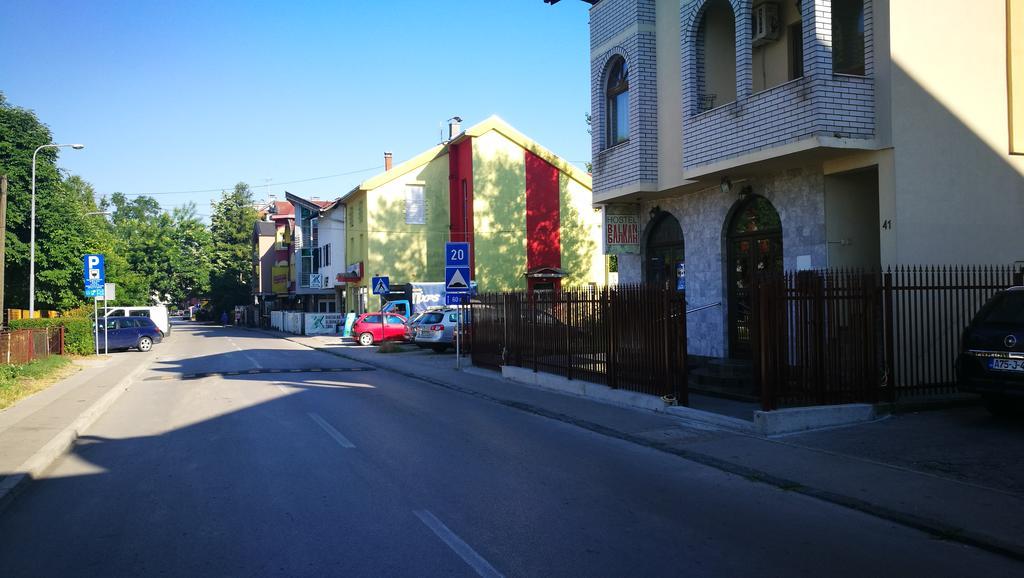 Hostel Balkan Banja Luka Esterno foto